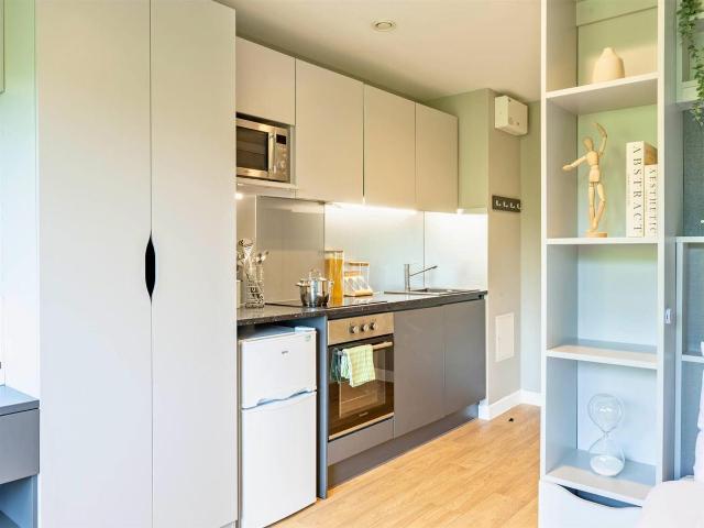 Studio for rent in Watergate, Devon