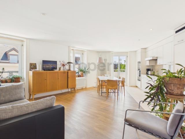 Wohnung kaufen in Einigen, Zürich