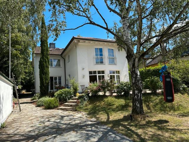 Haus kaufen in Südost, Wiesbaden