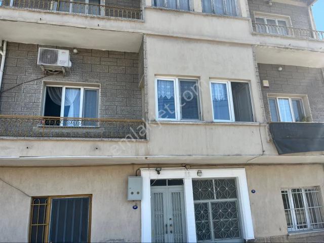 Çınar Mahallesi, Bornova içerisinde kiralık mülk