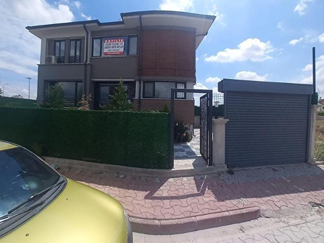 Konya Merkez içerisinde satılık Villa