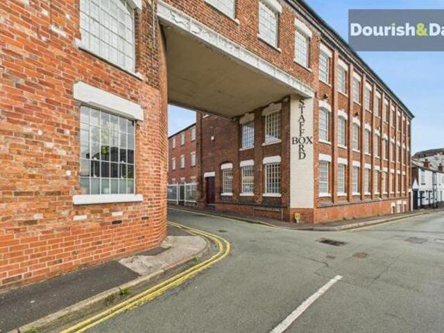 House for sale in Baswich, Staffordshire