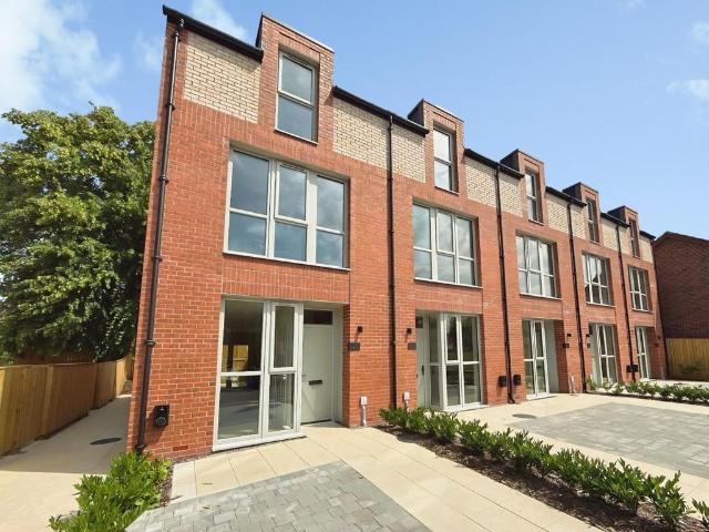 House for rent in Georgia, Greater Manchester
