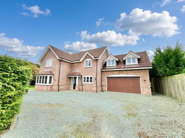 House for rent in Woodseaves, Baswich