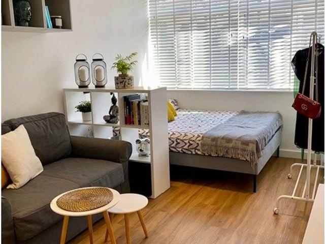 Studio for rent in London Borough of Croydon, Greater London