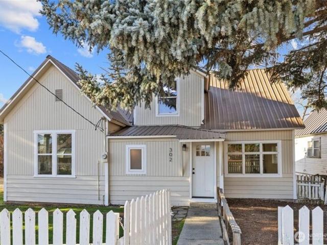 House for sale in Cle Elum, Washington