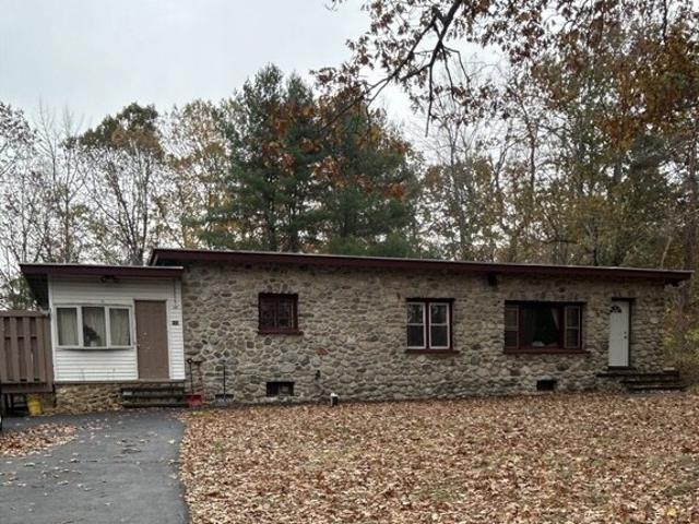 House for sale in Leicester, Massachusetts