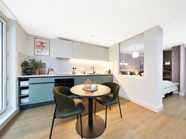Studio for rent in Feckenham, City Of Bristol