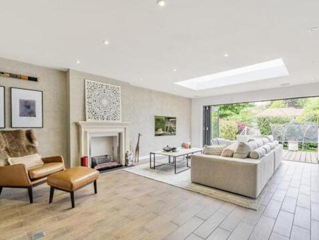 House for sale in Red Hill, Surrey