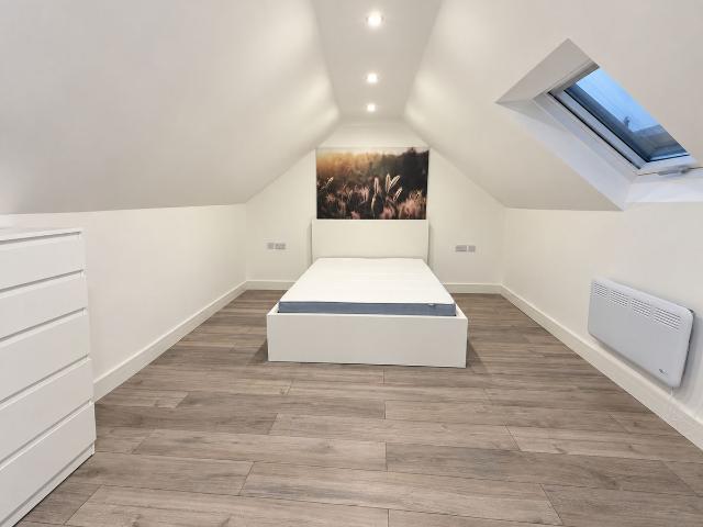 Room for rent in Spelthorne, Surrey