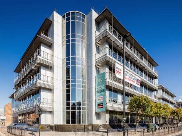 Studio for rent in London Borough of Hounslow, Greater London