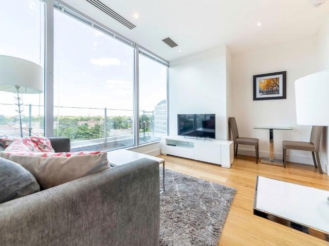 Studio for rent in London Borough of Hounslow, Greater London