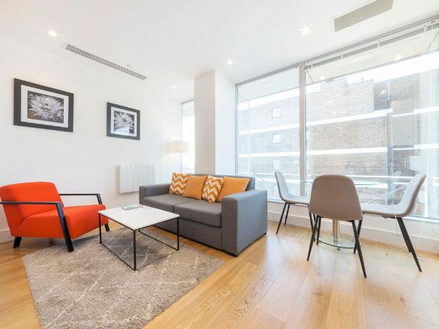 Studio for rent in London Borough of Hounslow, Greater London
