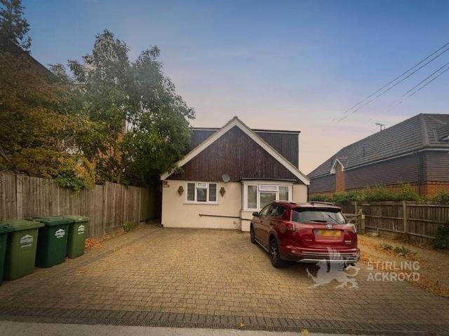House for rent in Ashford Common, Spelthorne