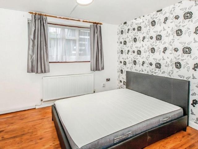 House for rent in Hythe End, Wraysbury