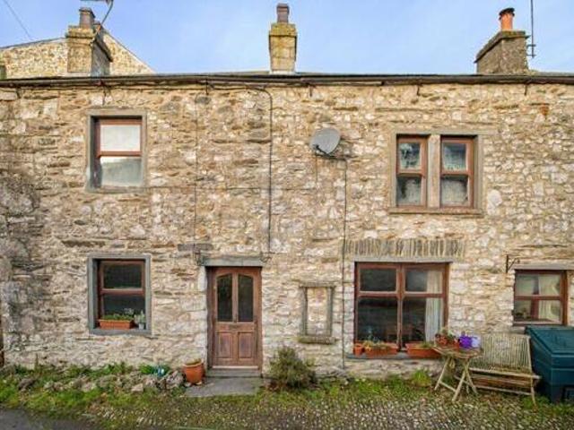 House for sale in Settle, North Yorkshire