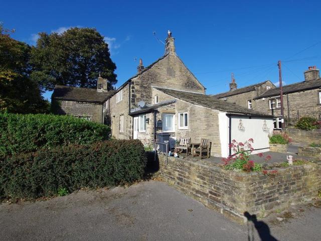House for rent in Barkisland, West Yorkshire