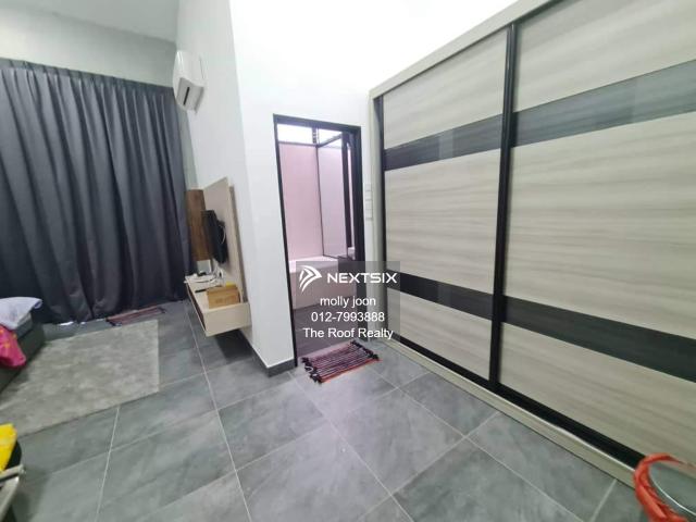 Shop for sale in Kuching