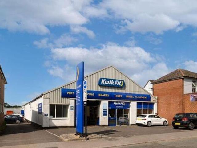 House for sale in Spring Vale, Hampshire