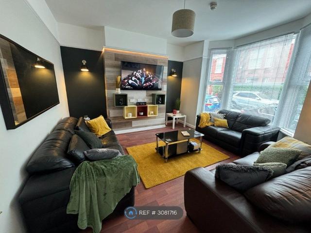 House for rent in Mossley Hill, Liverpool