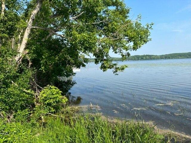 Land for sale in Underwood