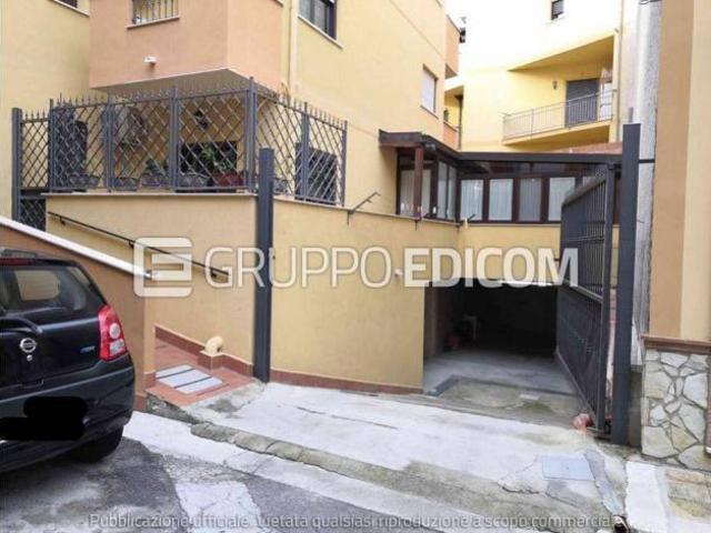 Box in vendita a Bagheria, Sicilia