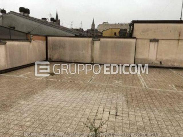 Box in vendita a Unione di Comuni della Romagna Forlivese, Quattro