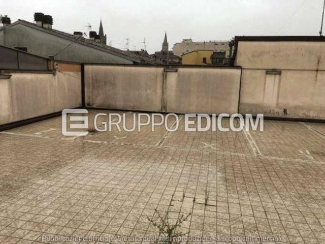 Box in vendita a Unione di Comuni della Romagna Forlivese, Quattro