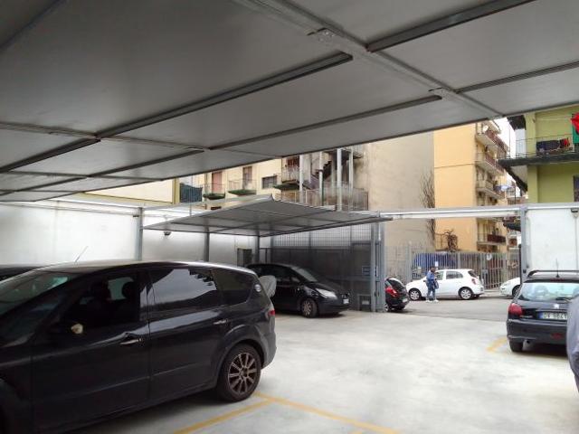 Box in affitto a Napola, Campania