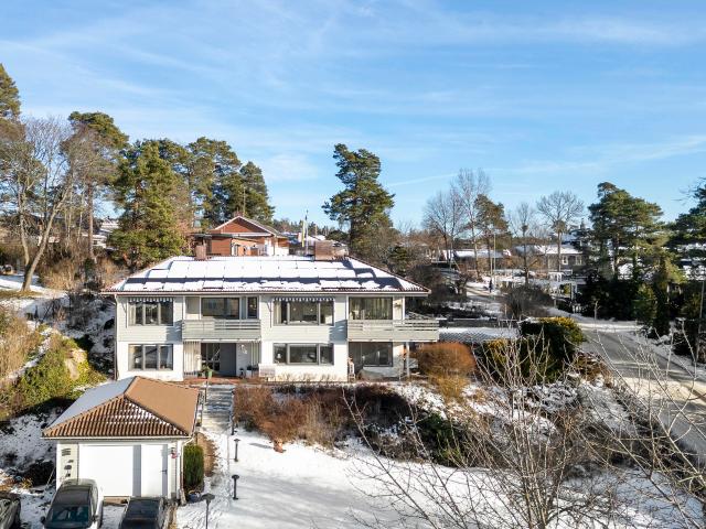 Villa till salu i Sollentuna Villa till salu i Sollentuna