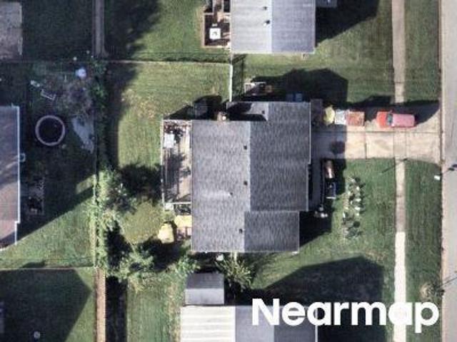 House for sale in Louisville, Jefferson County
