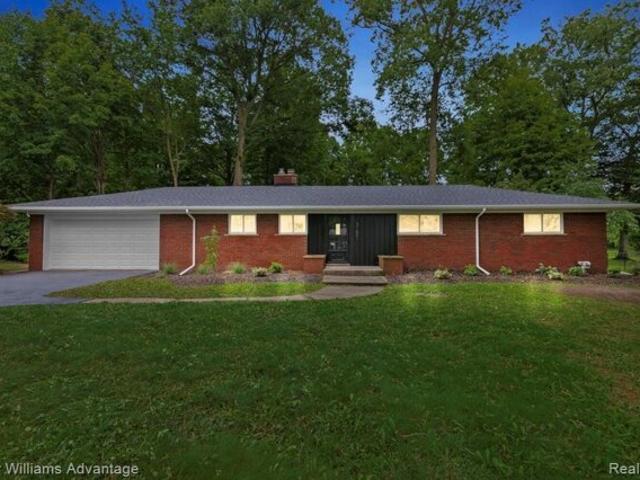 House for sale in Farmington