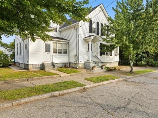 House for sale in Providence, Providence County
