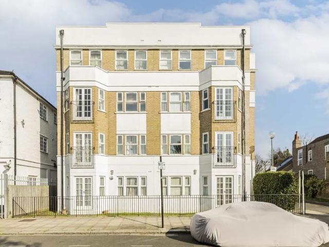 Apartment for rent in Hammersmith, Greater London
