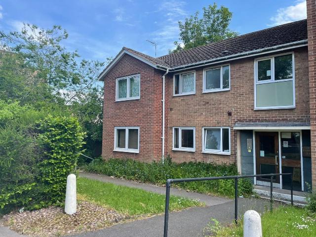 Apartment for rent in Milverton, Green Close
