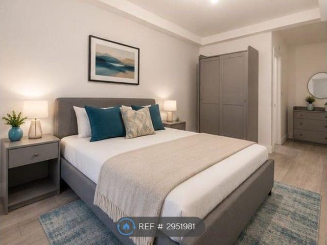 Apartment for rent in Stamford Hill, Greater London