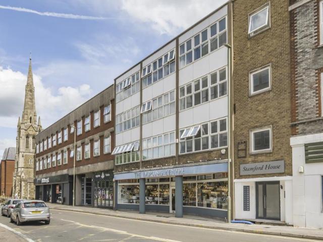 Apartment for rent in Guildford Park, Guildford