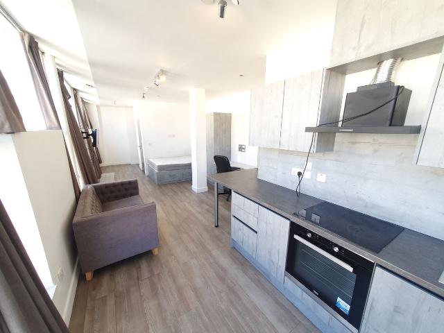 Studio for rent in Highfields, Old Wharf
