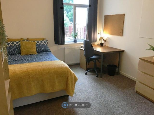 Room for rent in Feckenham, City Of Bristol