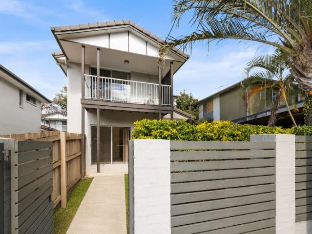 Townhouse for sale in Toombul, Queensland