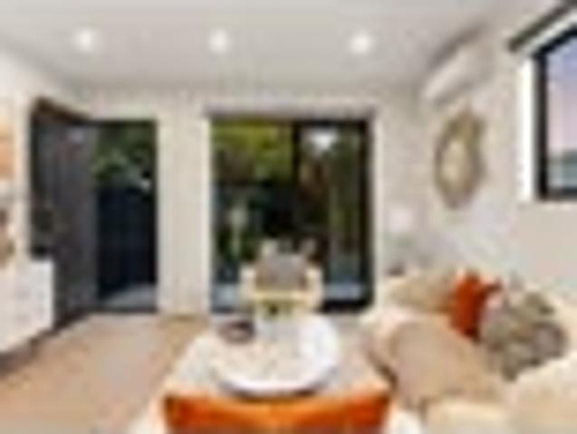 Townhouse for sale in Royal Oak, Maungakiekie-Tāmaki