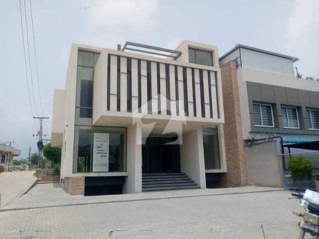 Building for rent in Islamabad