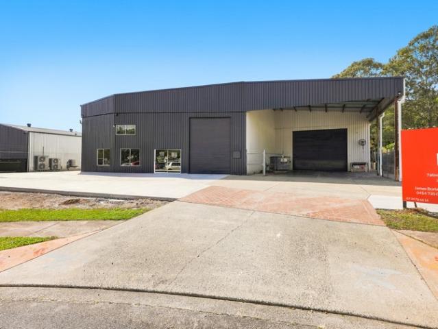 Warehouse for rent in Fernbrook, Queensland