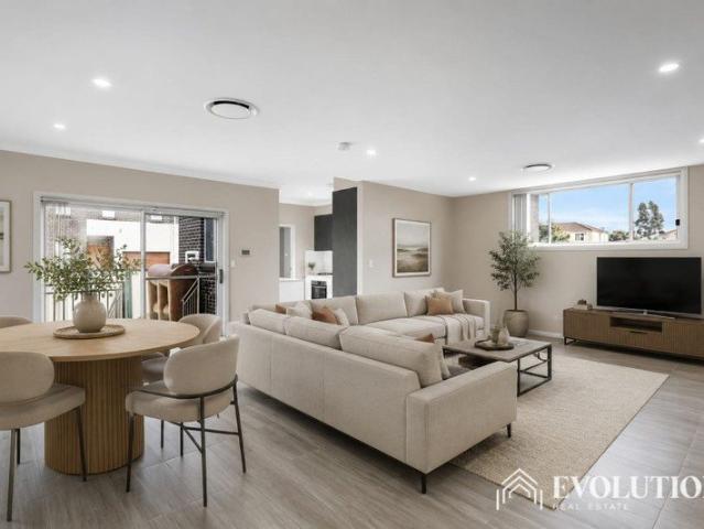 Townhouse for sale in Sydney, New South Wales
