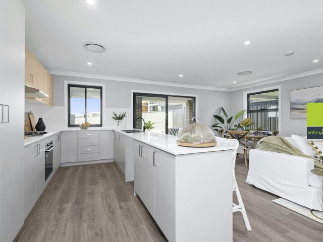 Duplex for sale in Goulburn