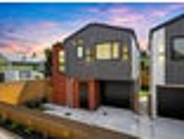House for sale in One Tree Hill