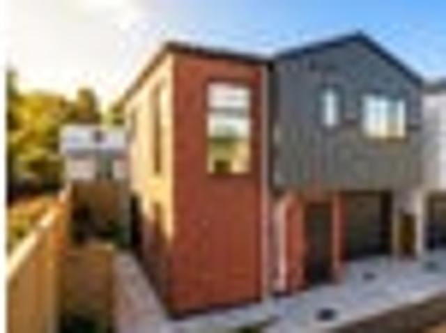 House for sale in One Tree Hill