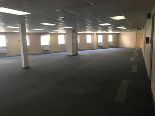 Commercial for rent in Olievenhoutbos, Gauteng