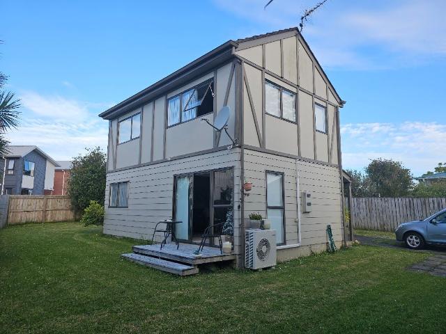 House for rent in Howick, Oroua County
