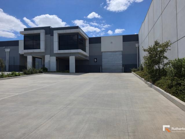 Warehouse for rent in Camerons Creek, Victoria